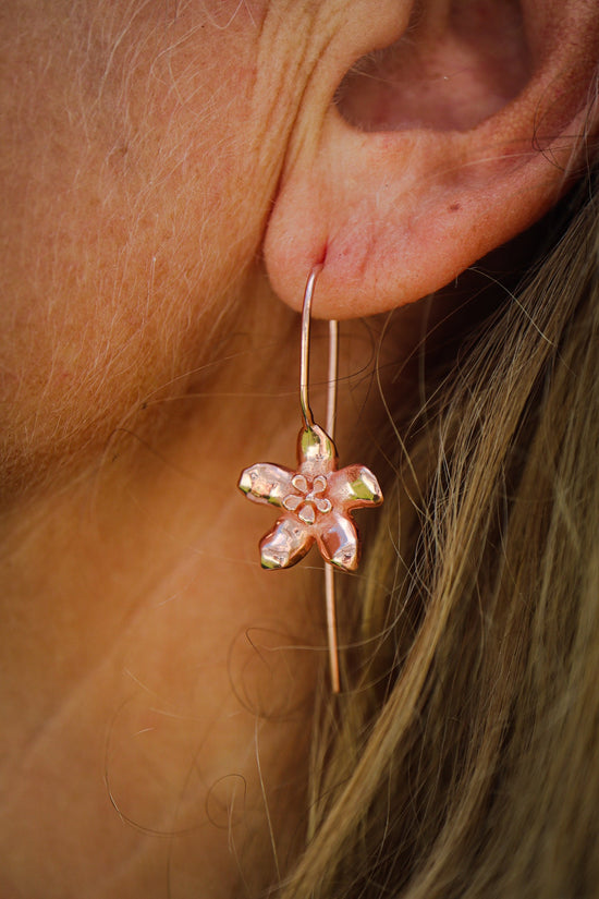 Rose Gold Hoya flower drop earrings